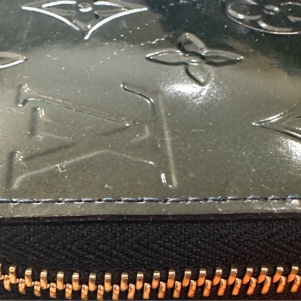 Louis Vuitton w/Box and Dust Bag, Bleu Nuit, Zippy - Picture 7 of 14